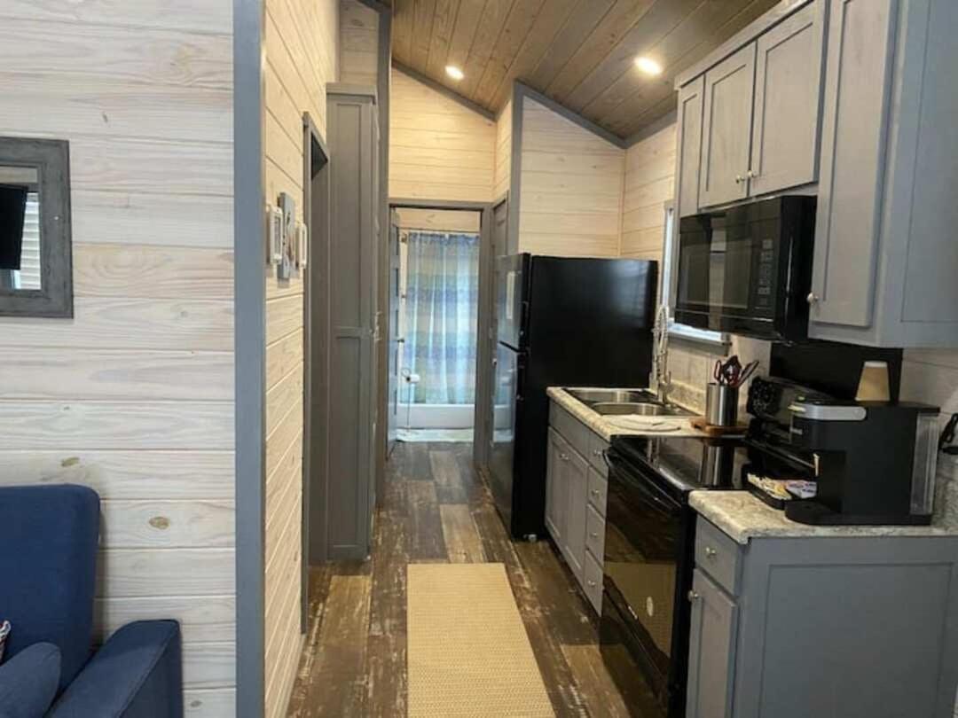 Surf City 2Br Park Home With Waterfront View And Parking 外观 照片